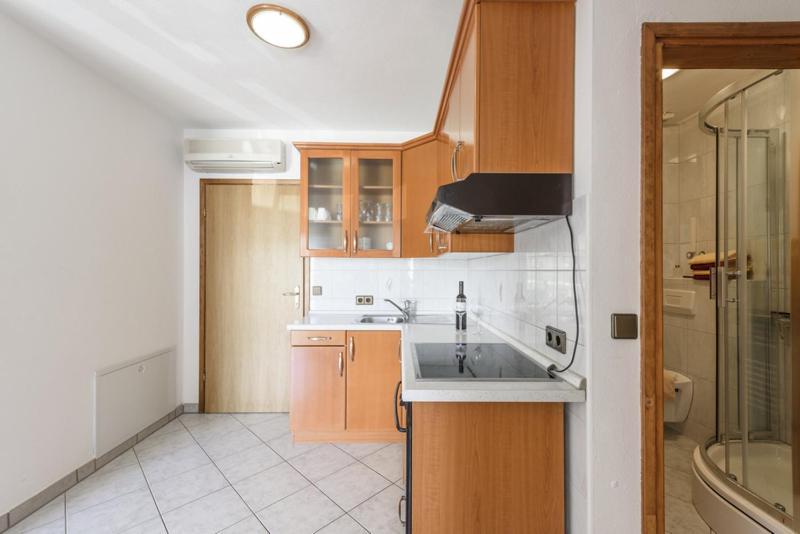Apartments Luka - Trogir, Marina 150M From The Beach 외부 사진