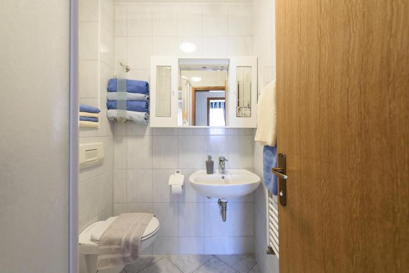 Apartments Luka - Trogir, Marina 150M From The Beach 외부 사진
