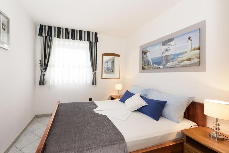 Apartments Luka - Trogir, Marina 150M From The Beach 외부 사진