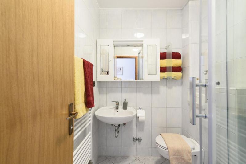 Apartments Luka - Trogir, Marina 150M From The Beach 외부 사진